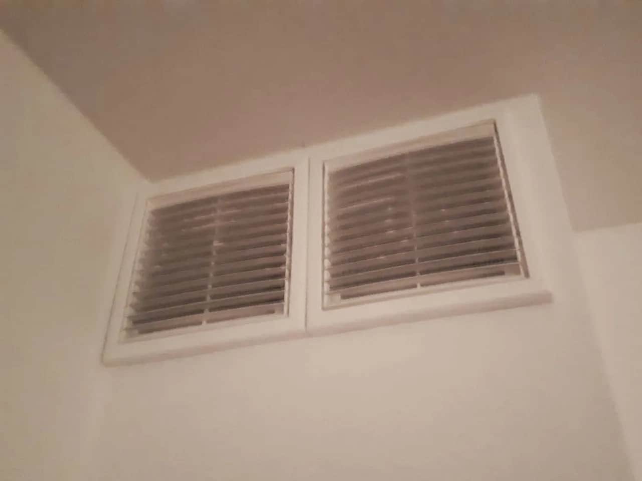 Czy można podłączyć okap do kratki wentylacyjnej w bloku? Sprawdź zasady