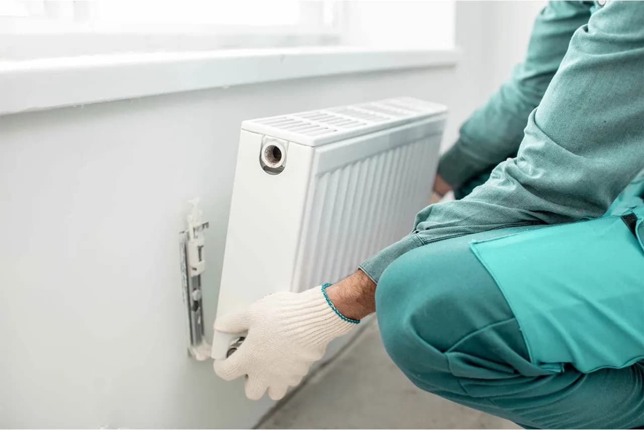 Jak wymienić kaloryfer w bloku bez zbędnych problemów i kosztów