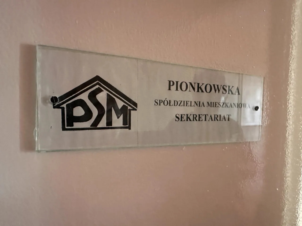 Komu podlega prezes spółdzielni mieszkaniowej? Kluczowe informacje o nadzorze