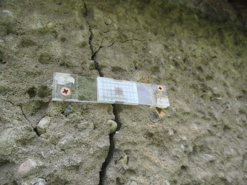 Osiadanie budynku ile trwa: poznaj czynniki wpływające na czas